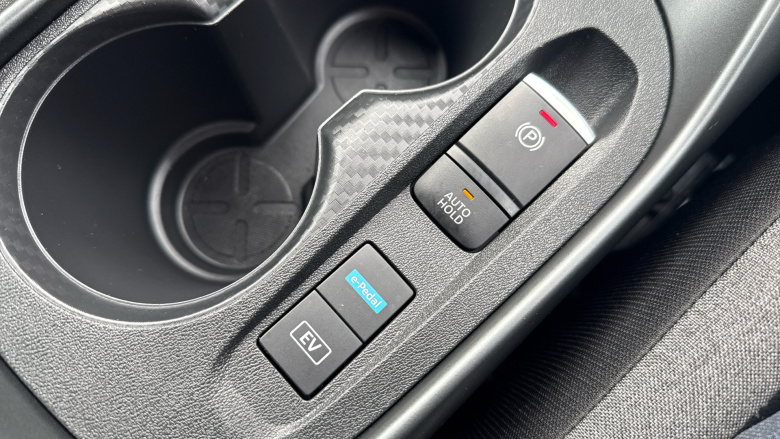 Nissan Juke 1.6 Hybrid N-Connecta 5dr Auto Hybrid Hatchback